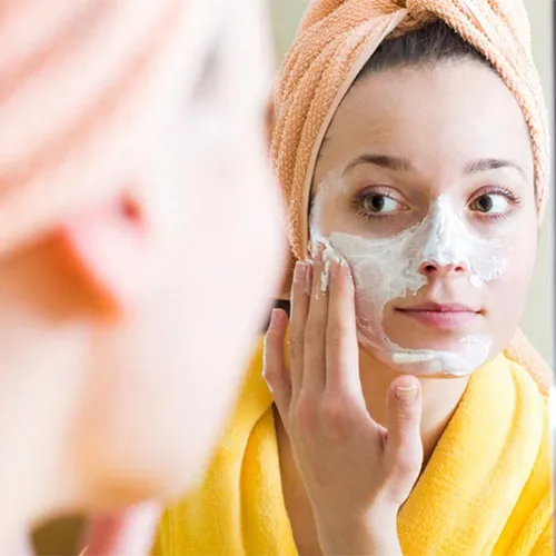 فشیال صورت در خانه